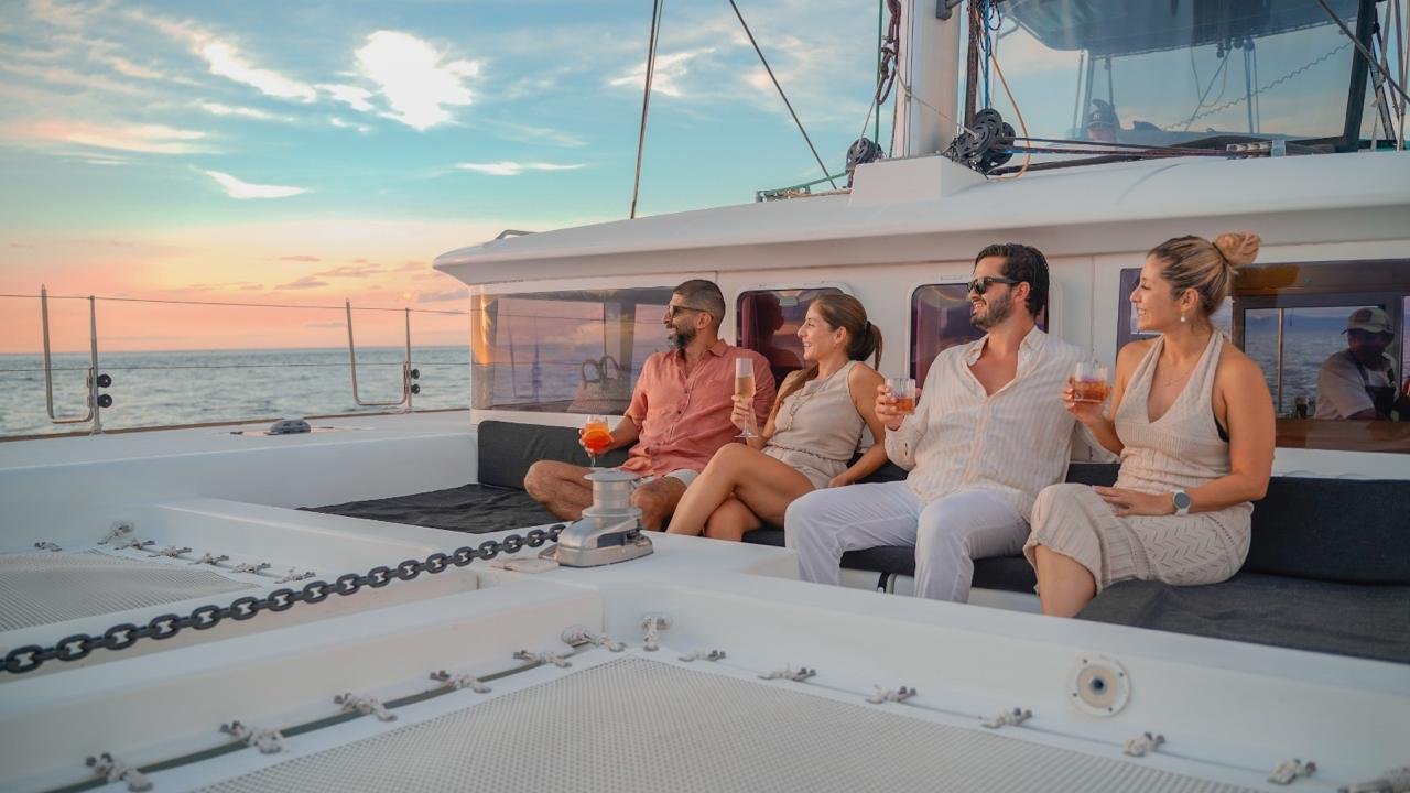 Catamaran photo 3